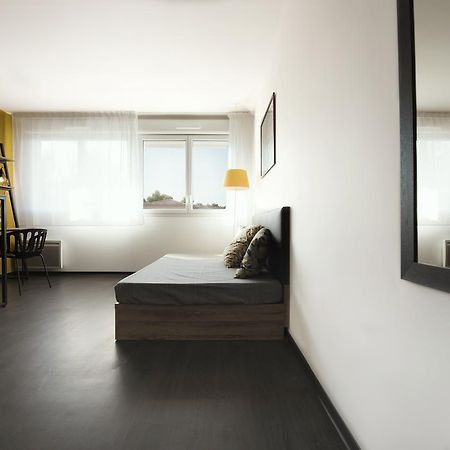 Residence Uxco Kampus 30 Ex Suiteasy Nîmes Eksteriør billede