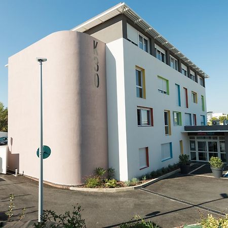 Residence Uxco Kampus 30 Ex Suiteasy Nîmes Eksteriør billede