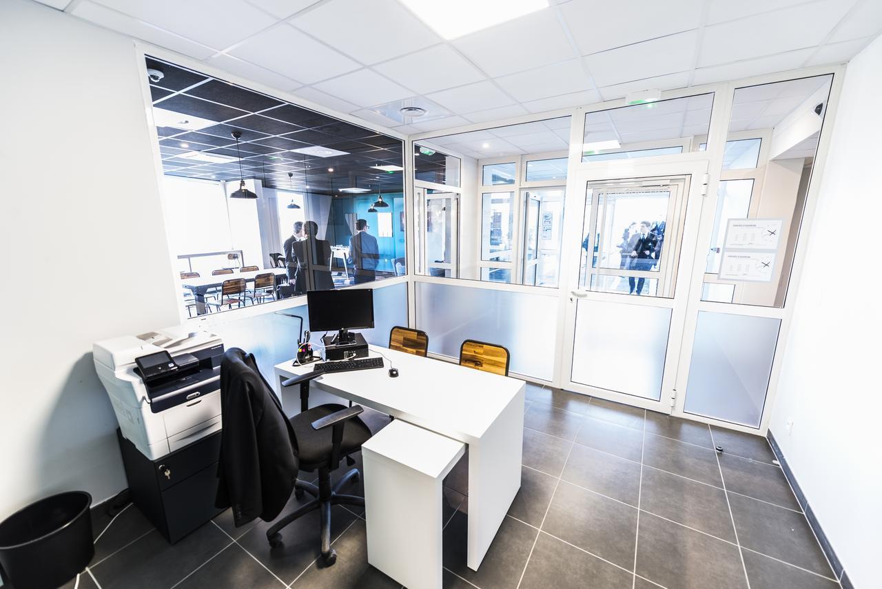 Residence Uxco Kampus 30 Ex Suiteasy Nîmes Eksteriør billede